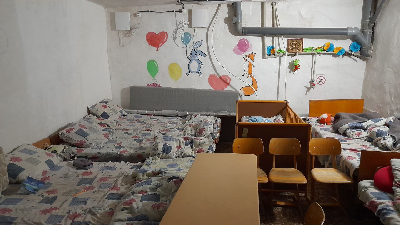 Rekonstrukce krytu dětského centra Moje rodina na Ukrajině