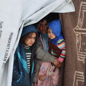 CARE balík pomoci pro přežití zimy